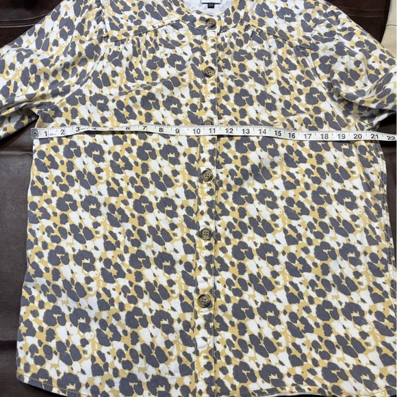 Cabi Providence Shirt Jacket #5854 Gray White Yellow‎ Print spring Woman’s large - Picture 14 of 15